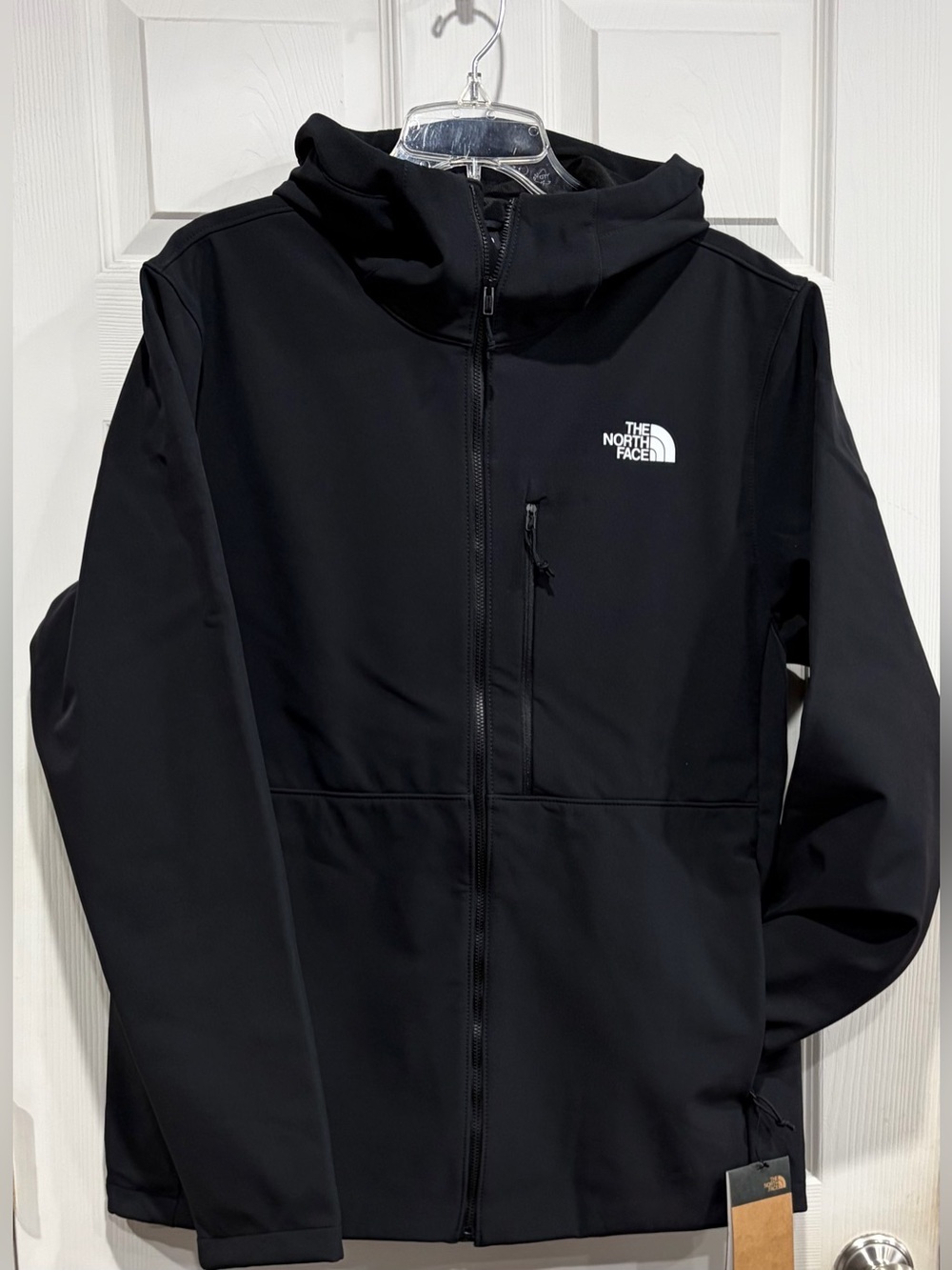 The North Face Men’s Medium Apex Bionic 3 Hoodie Black NWT Soft Shell Jacket